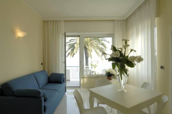 Residence Atlantic Alassio Esterno foto
