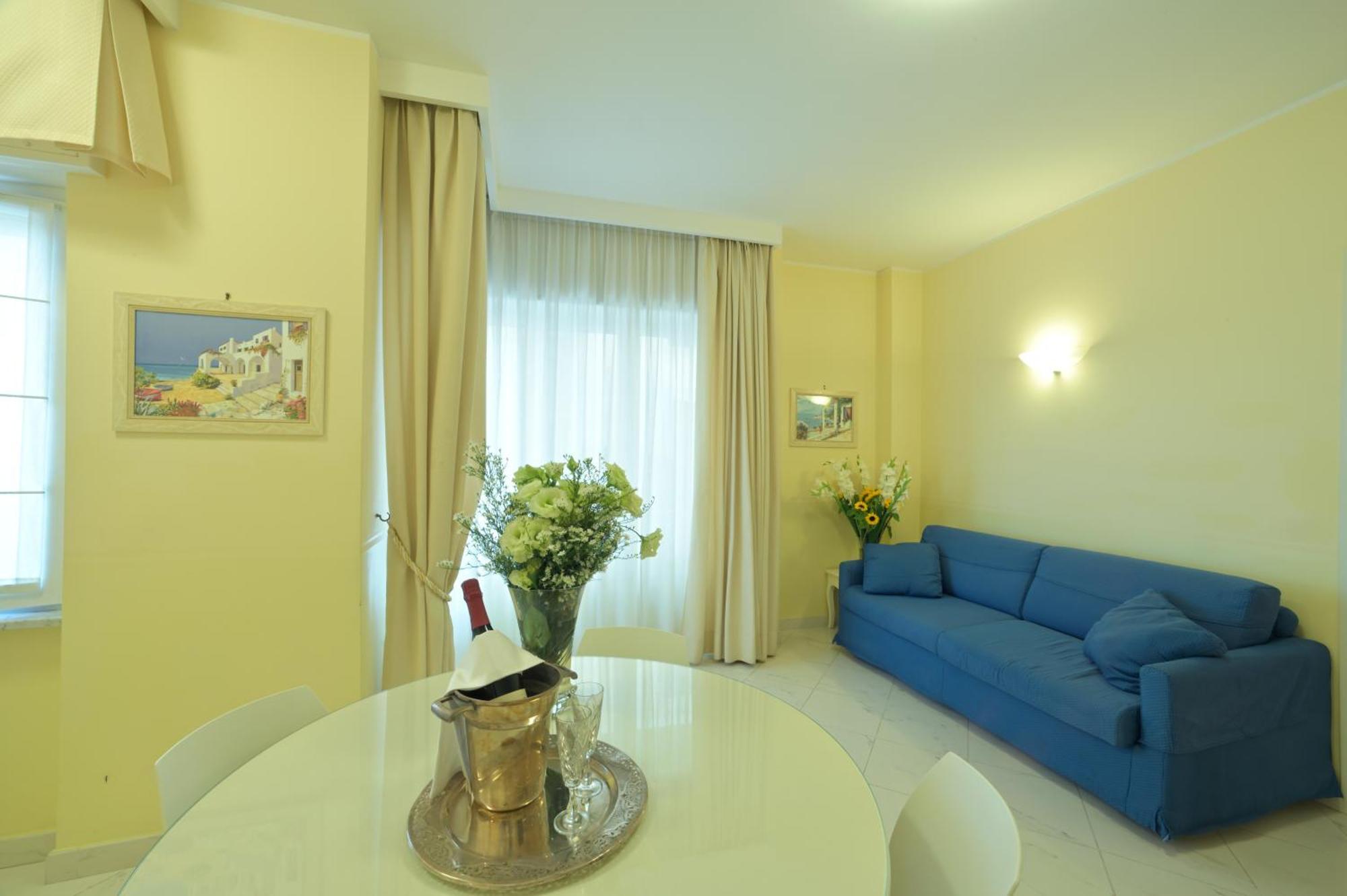 Residence Atlantic Alassio Esterno foto