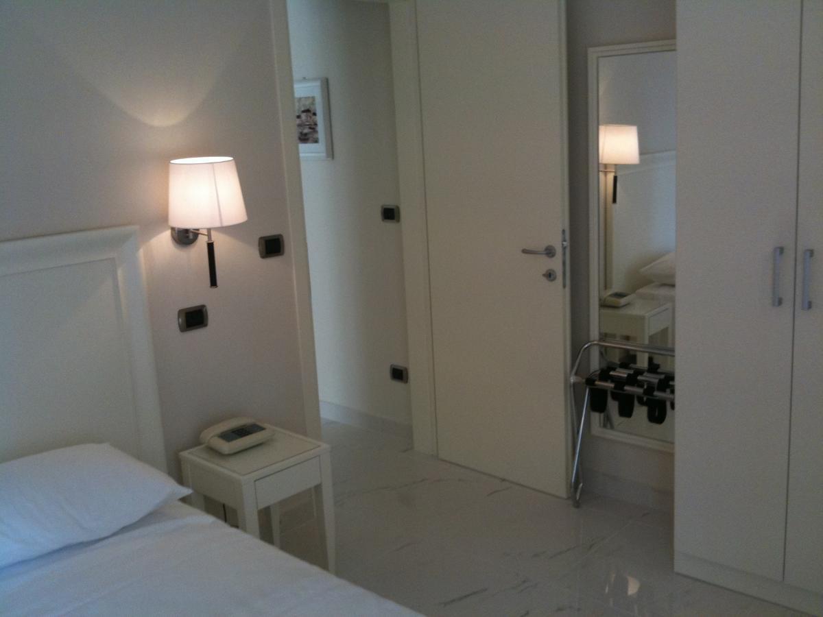 Residence Atlantic Alassio Esterno foto